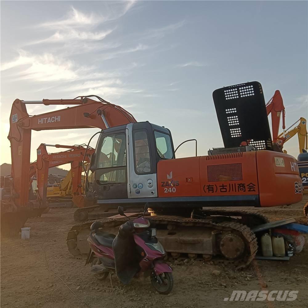 Hitachi ZX240 Гусеничные экскаваторы