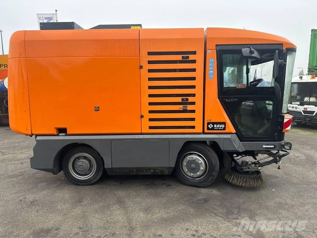 Ravo 540 STH Вакуумные уборочные машины