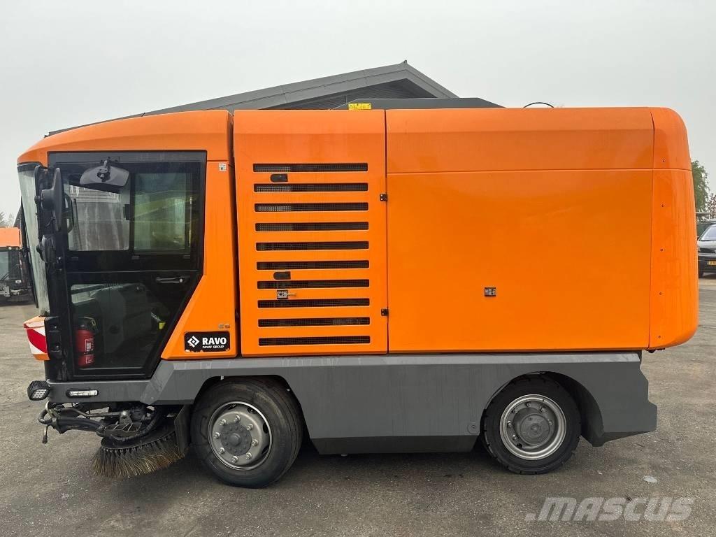 Ravo 540 STH Вакуумные уборочные машины