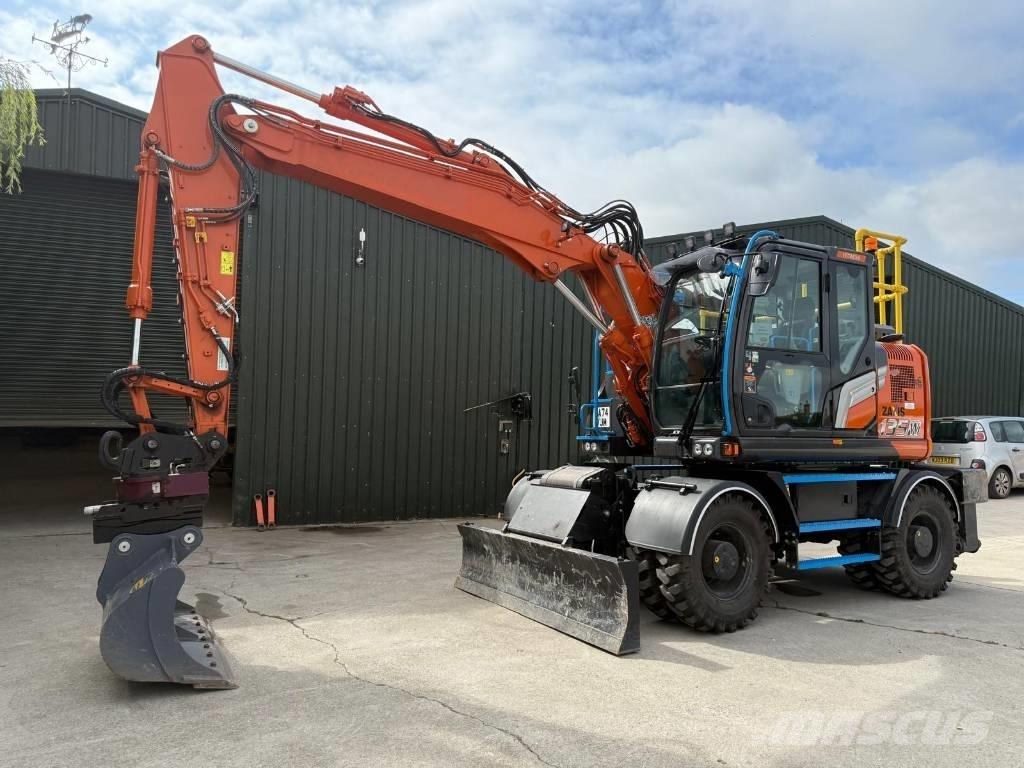 Hitachi ZX 135 W-7 Колёсные экскаваторы