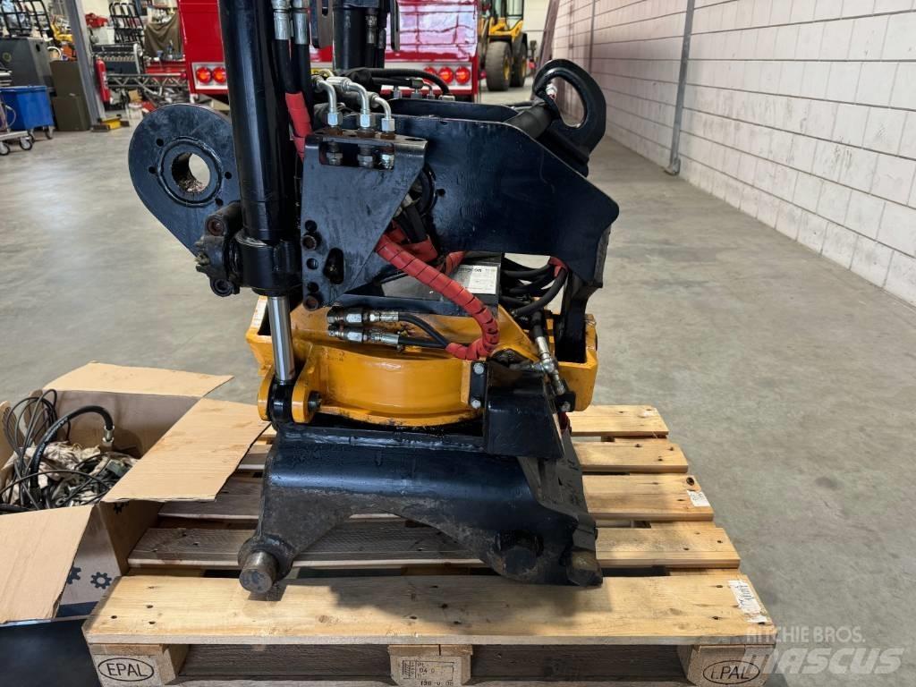 Engcon EC15B-CW30EC Гидравлические ротаторы