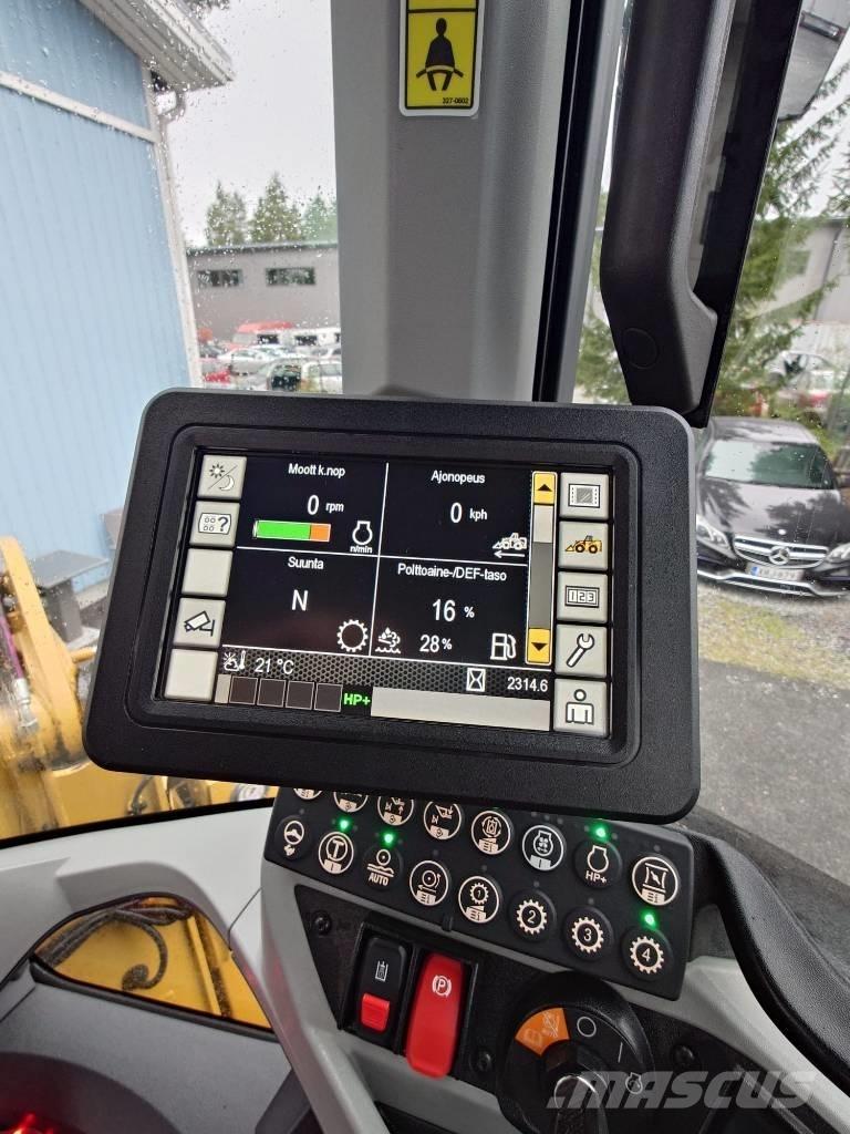 CAT 926M Фронтальные погрузчики