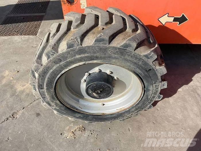 JLG 660 SJ Телескопические подъемники