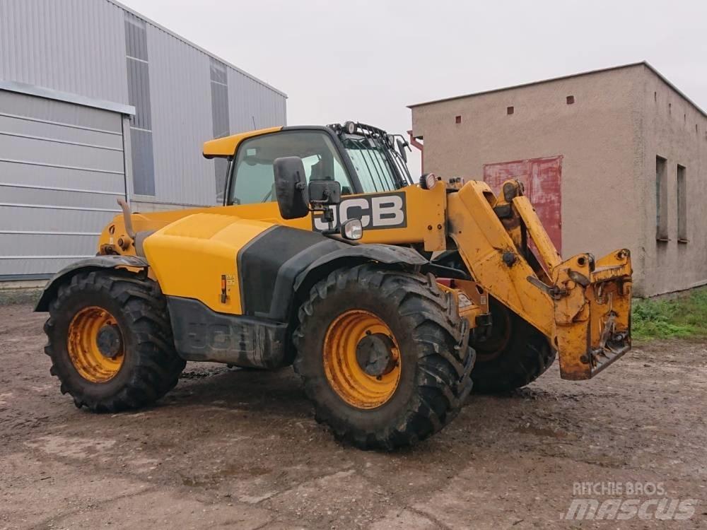 JCB 541-70 Сельскохозяйственные телескопические погрузчики