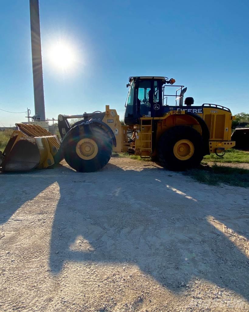 John Deere 844K Фронтальные погрузчики