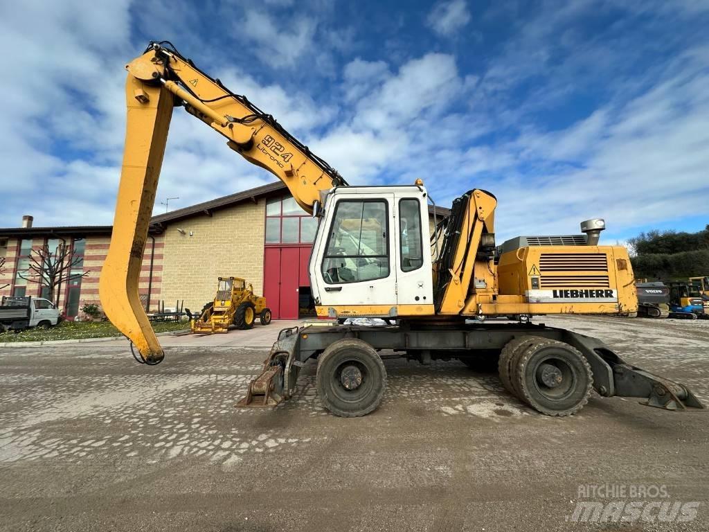 Liebherr A 924 B Перегружатели металлолома/промышленные погрузчики