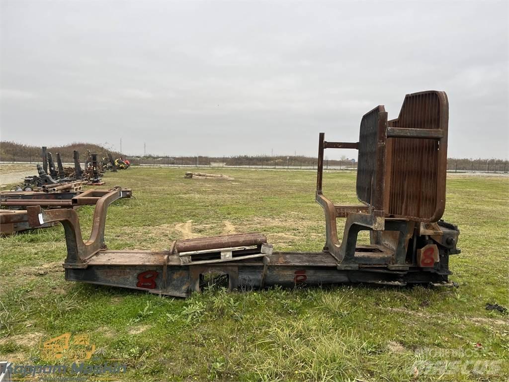 John Deere 1210E Другие компоненты лесотехники