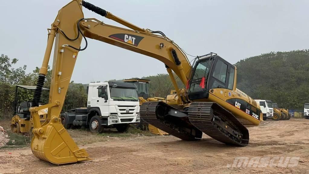 CAT 320C Гусеничные экскаваторы