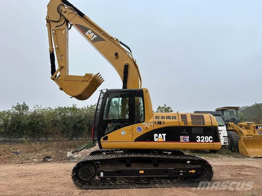 CAT 320C Гусеничные экскаваторы