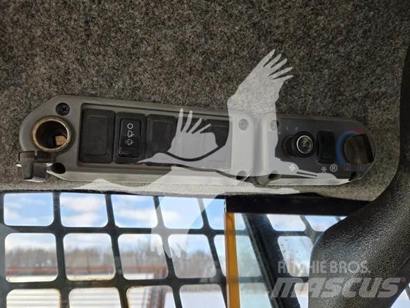 Bobcat S185 Мини-погрузчики
