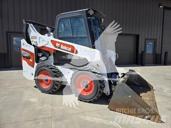 Bobcat S64 Мини-погрузчики