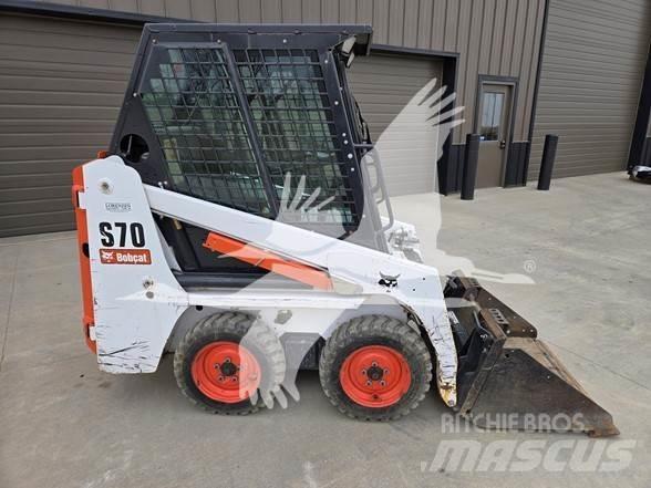 Bobcat S70 Мини-погрузчики