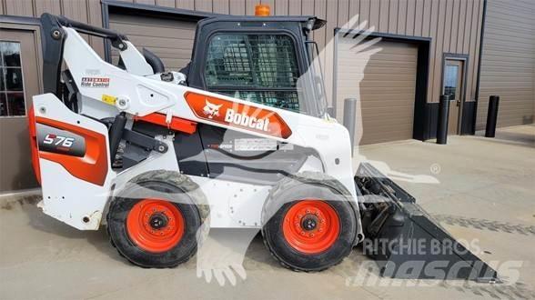 Bobcat S76 Мини-погрузчики
