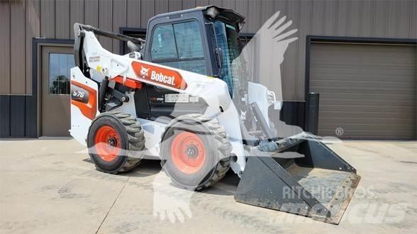 Bobcat S76 Мини-погрузчики