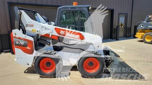 Bobcat S76 Мини-погрузчики