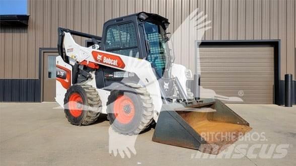 Bobcat S76 Мини-погрузчики