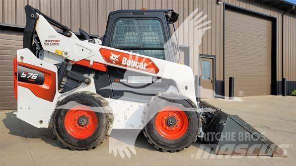 Bobcat S76 Мини-погрузчики
