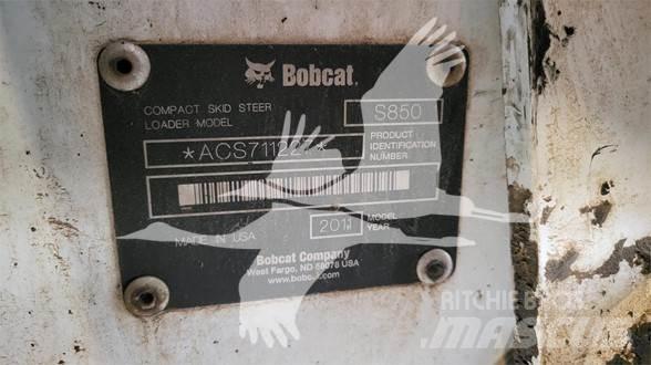Bobcat S850 Мини-погрузчики