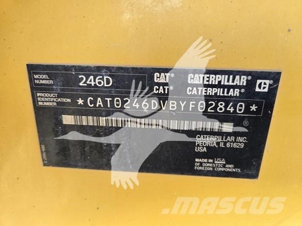 CAT 246D Мини-погрузчики