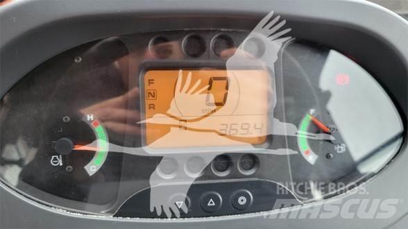 Hitachi ZW80 Фронтальные погрузчики