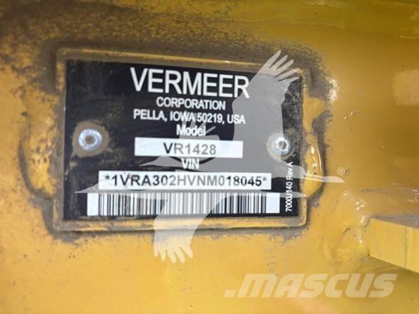 Vermeer VR1428 Грабли-ворошилки