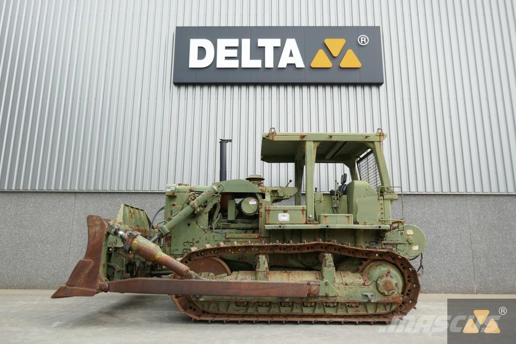 CAT D7F Ex-army Гусеничные бульдозеры