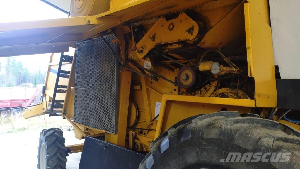 Sampo 2045 Зерноуборочные комбайны