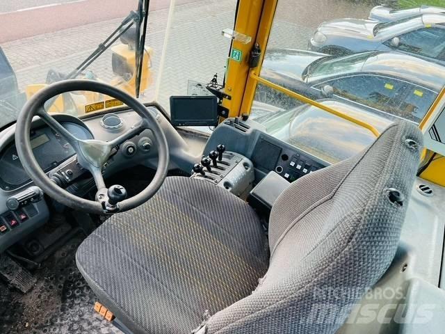Volvo L90E Фронтальные погрузчики