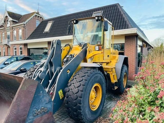 Volvo L90E Фронтальные погрузчики