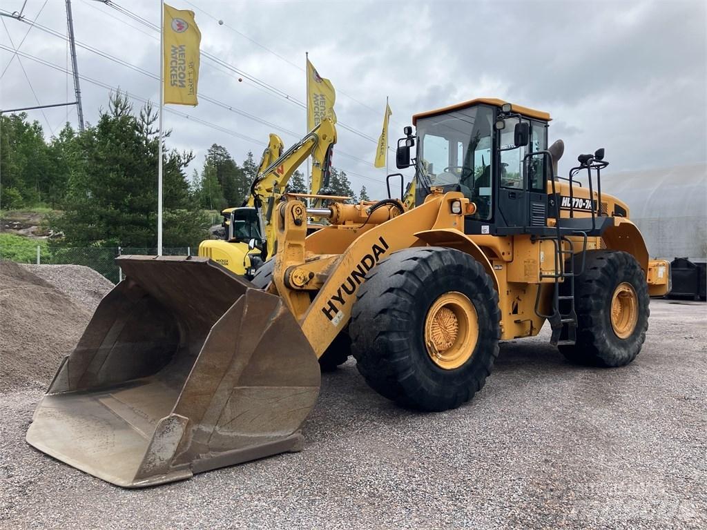 Hyundai HL 770-7 A Фронтальные погрузчики