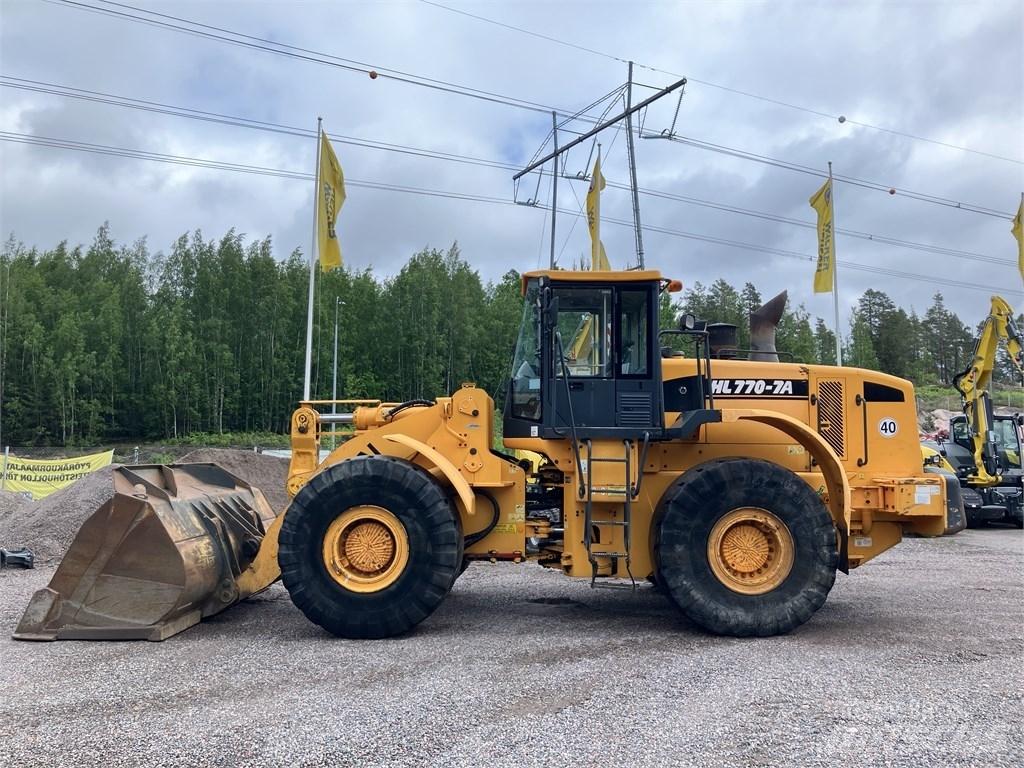 Hyundai HL 770-7 A Фронтальные погрузчики