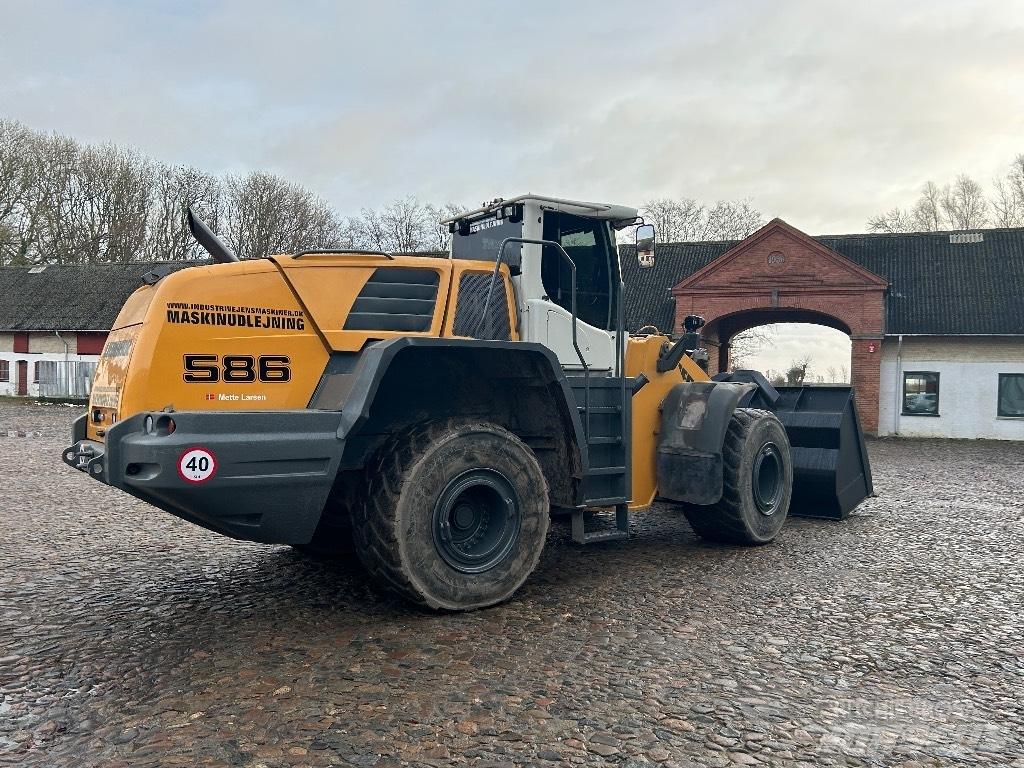 Liebherr L 586 Фронтальные погрузчики