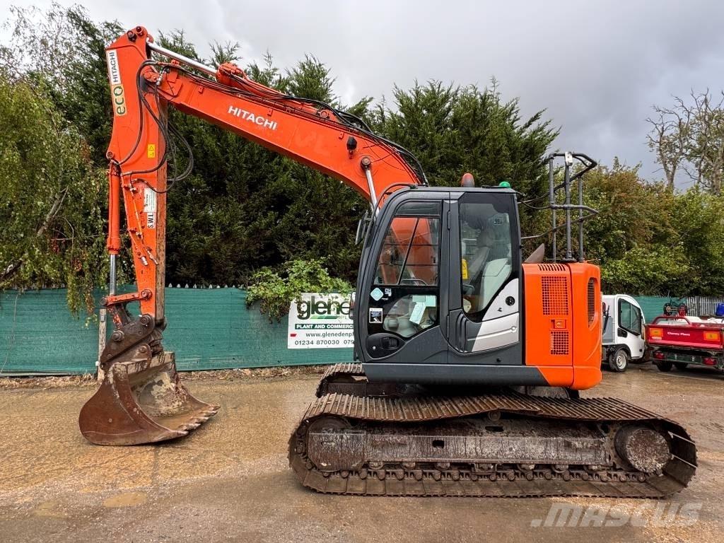 Hitachi ZX 135 US-5B Гусеничные экскаваторы