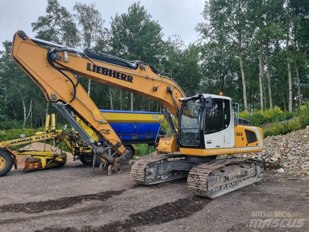 Liebherr R 922 Гусеничные экскаваторы