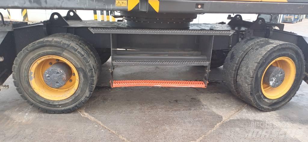 Volvo EW 240 E Колёсные экскаваторы