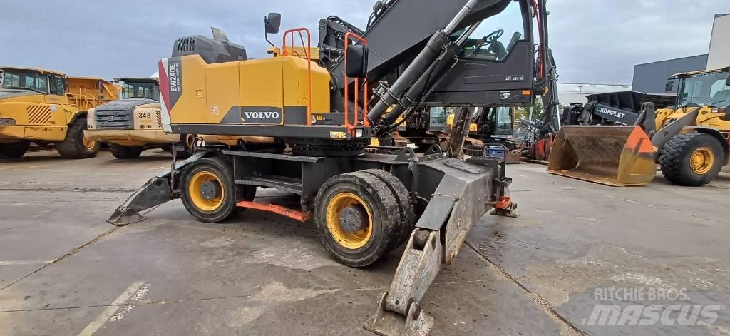 Volvo EW 240 E Колёсные экскаваторы