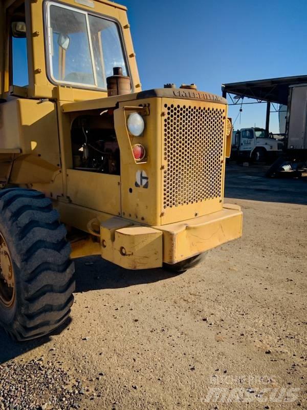CAT 920 Фронтальные погрузчики