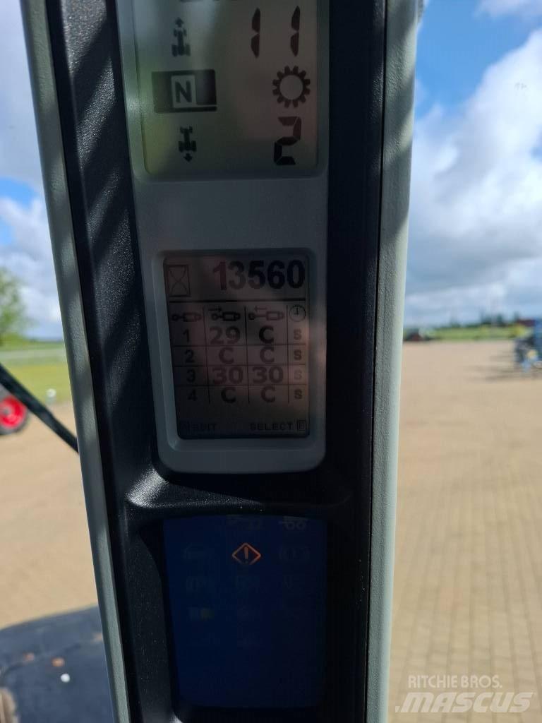 New Holland T 8050 Трактора