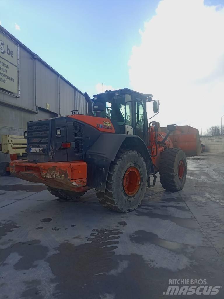 Hitachi ZW 220-6 Колёсные экскаваторы