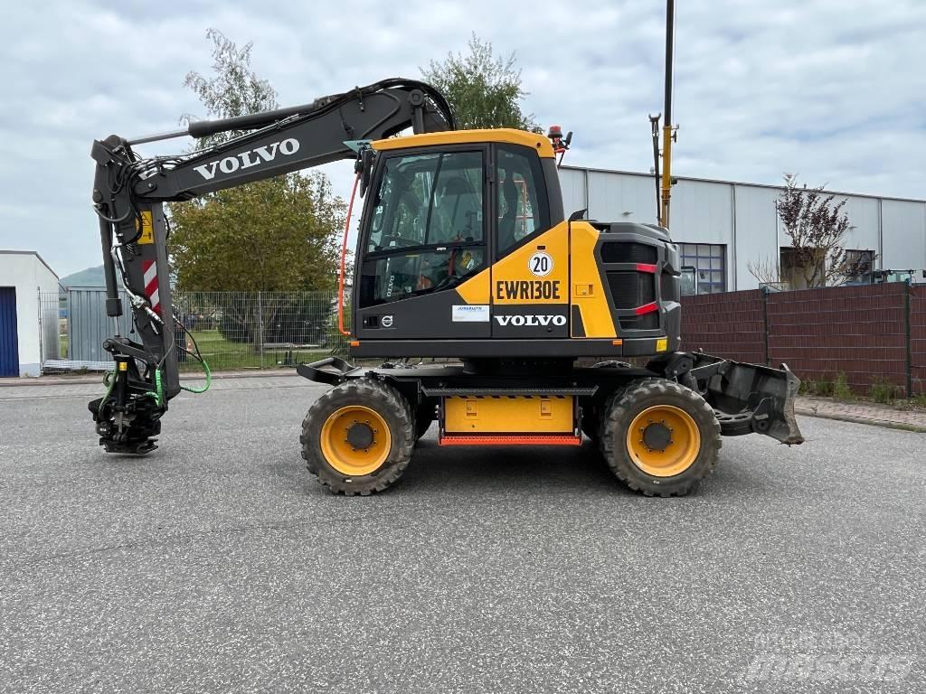 Volvo EWR 130 E Колёсные экскаваторы