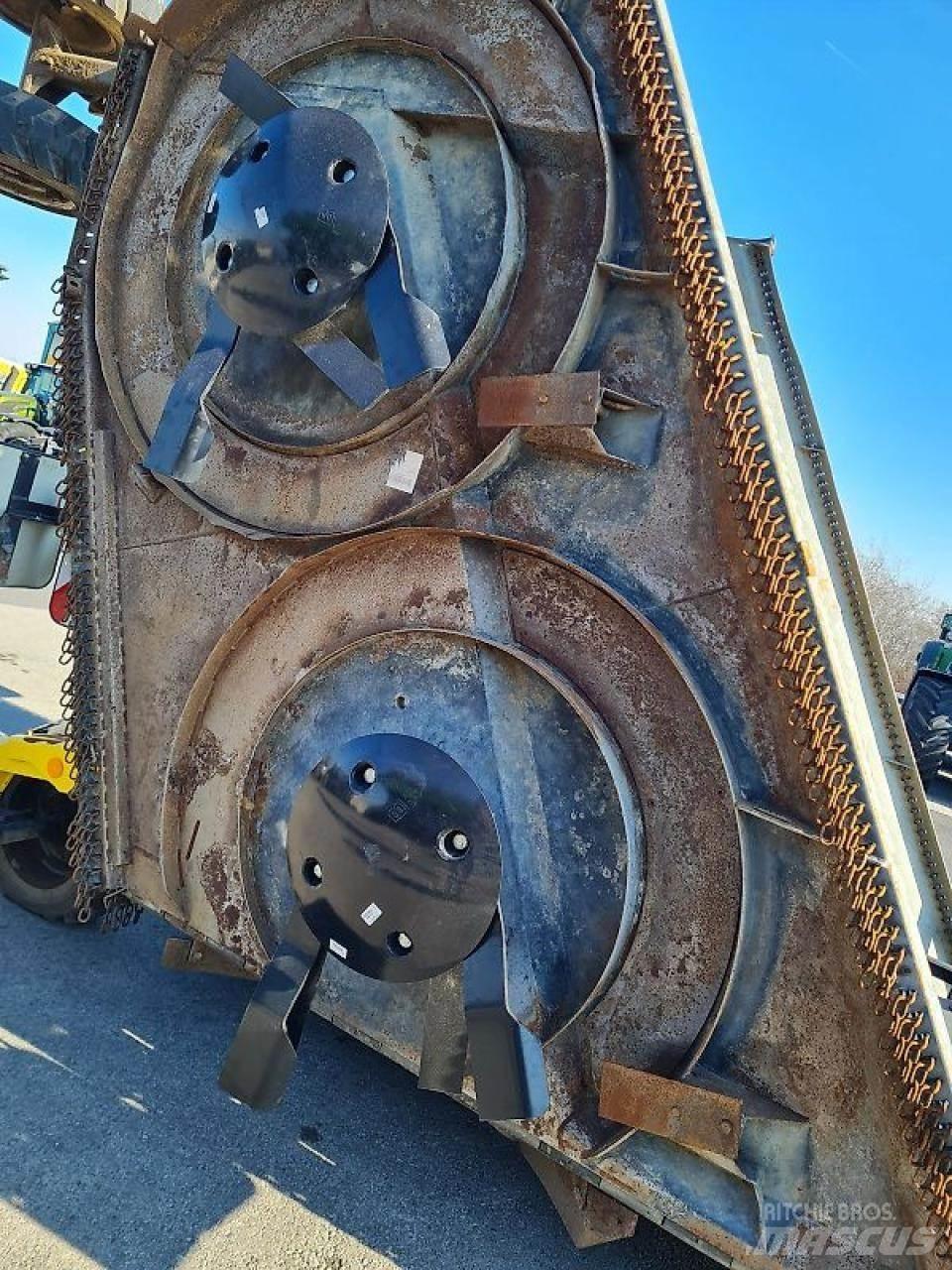 Bednar MM7000 Мульчирователи