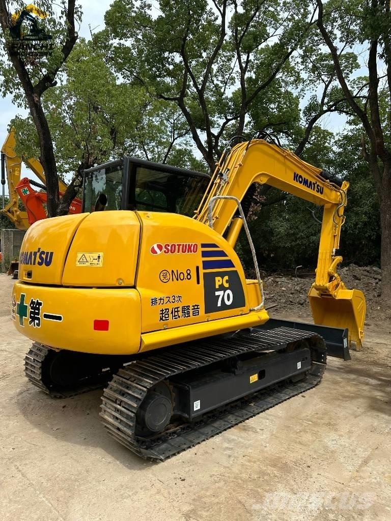 Komatsu PC70 Мини-экскаваторы