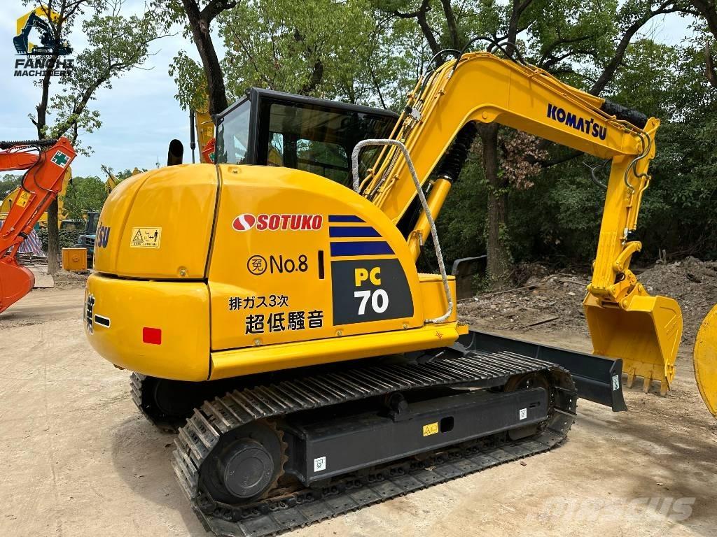 Komatsu PC70 Мини-экскаваторы