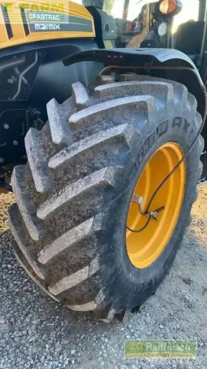 JCB fastrac 4220 Трактора