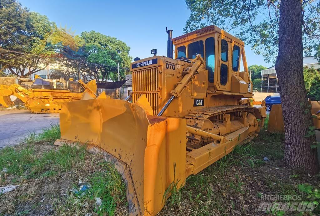 CAT D 7 G Гусеничные бульдозеры