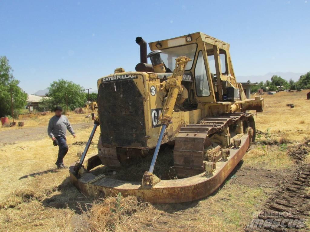 CAT D8K Гусеничные бульдозеры