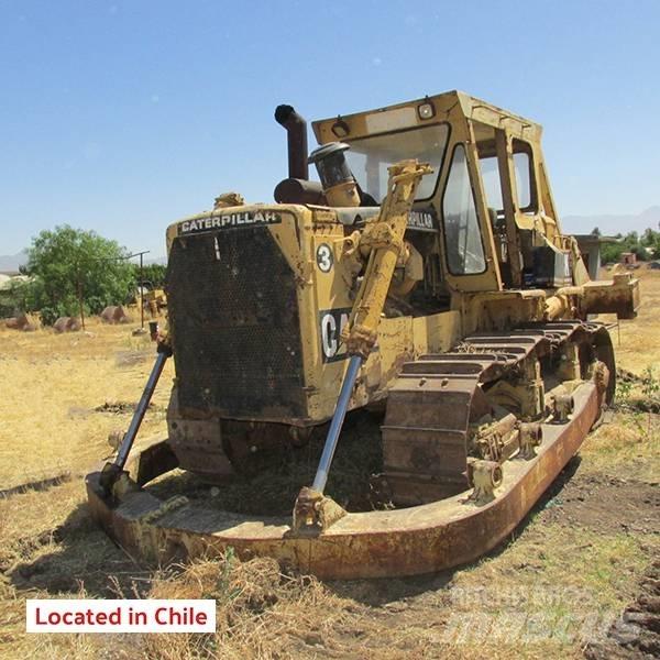CAT D8K Гусеничные бульдозеры
