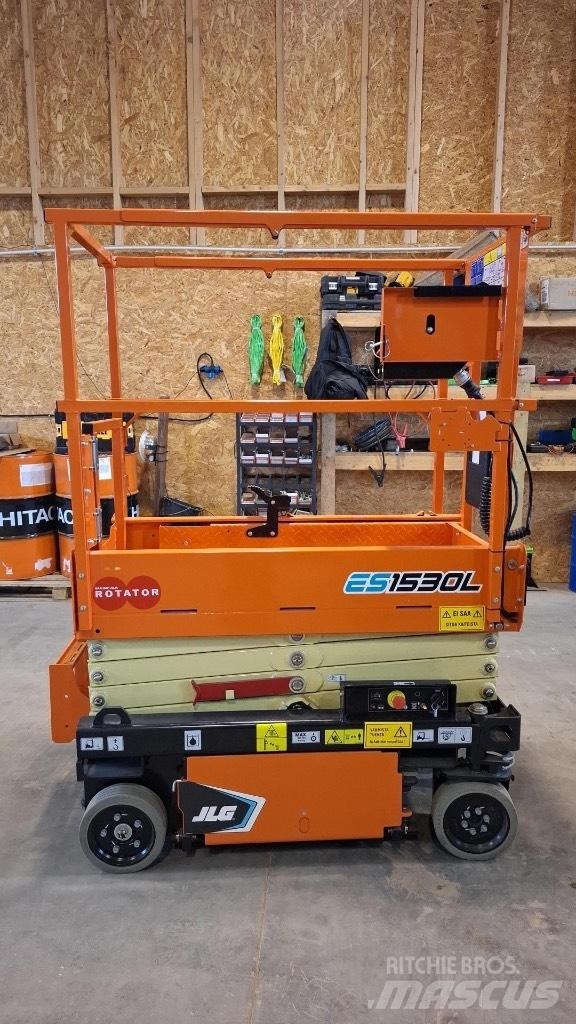JLG ES 1530 L Ножничные подъемники