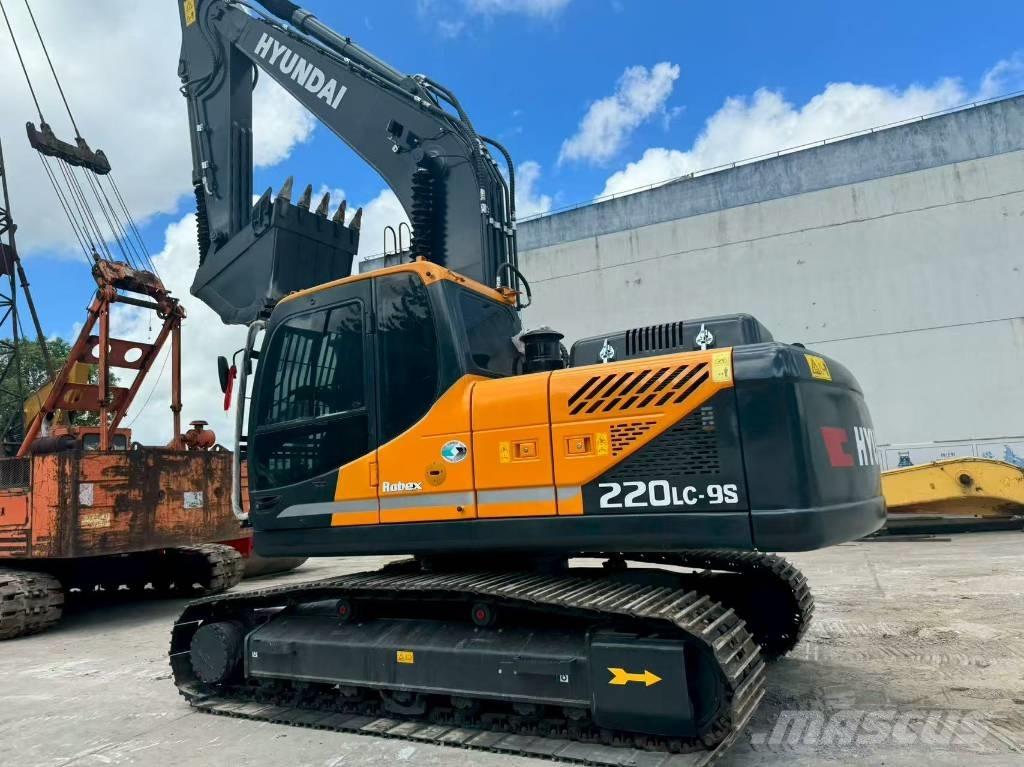 Hyundai r220lc-9s Малые экскаваторы 7т-12т