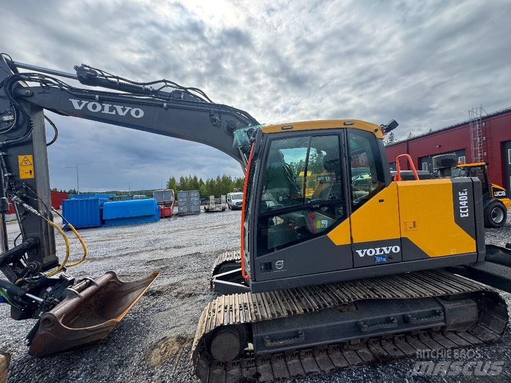 Volvo EC 140 EL Гусеничные экскаваторы
